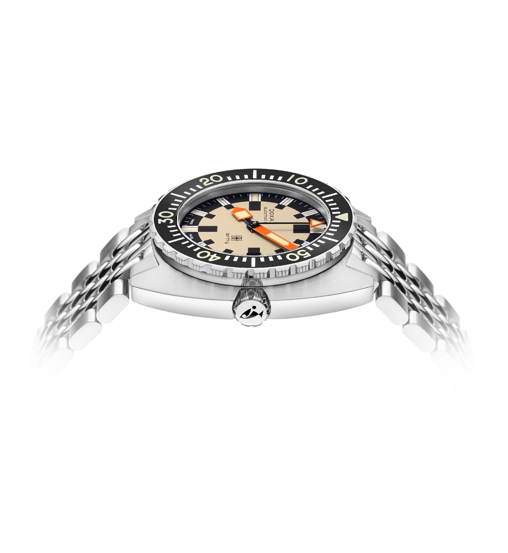 DOXA Army、ステンレススチールベゼル